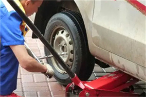 张山营附近拖车24小时服务热线电话