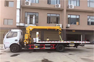 张山营附近汽车轮胎更换